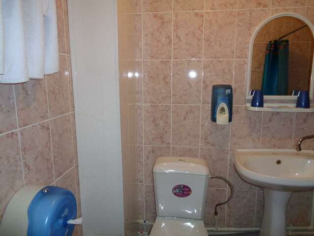 Гостиница Кавказ Кропоткин-89